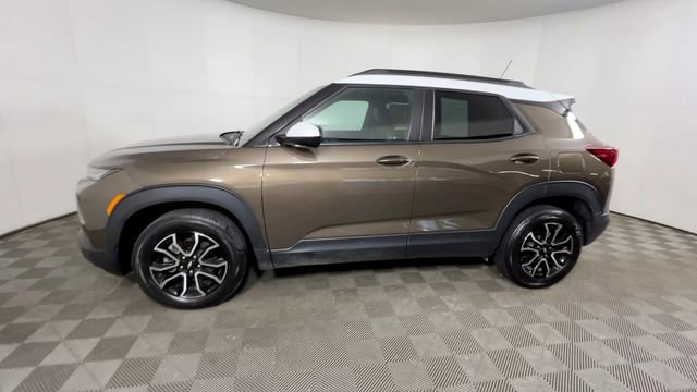 Used 2022 Chevrolet TrailBlazer ACTIV w/ Driver Confidence Package AWD/4WD image 9