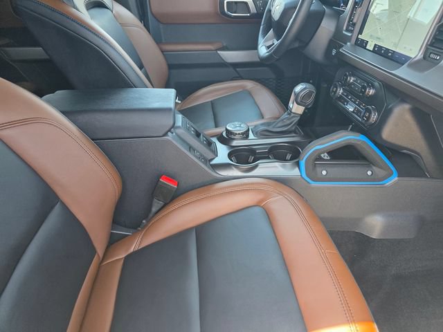 Used 2023 Ford Bronco Outer Banks AWD/4WD image 15