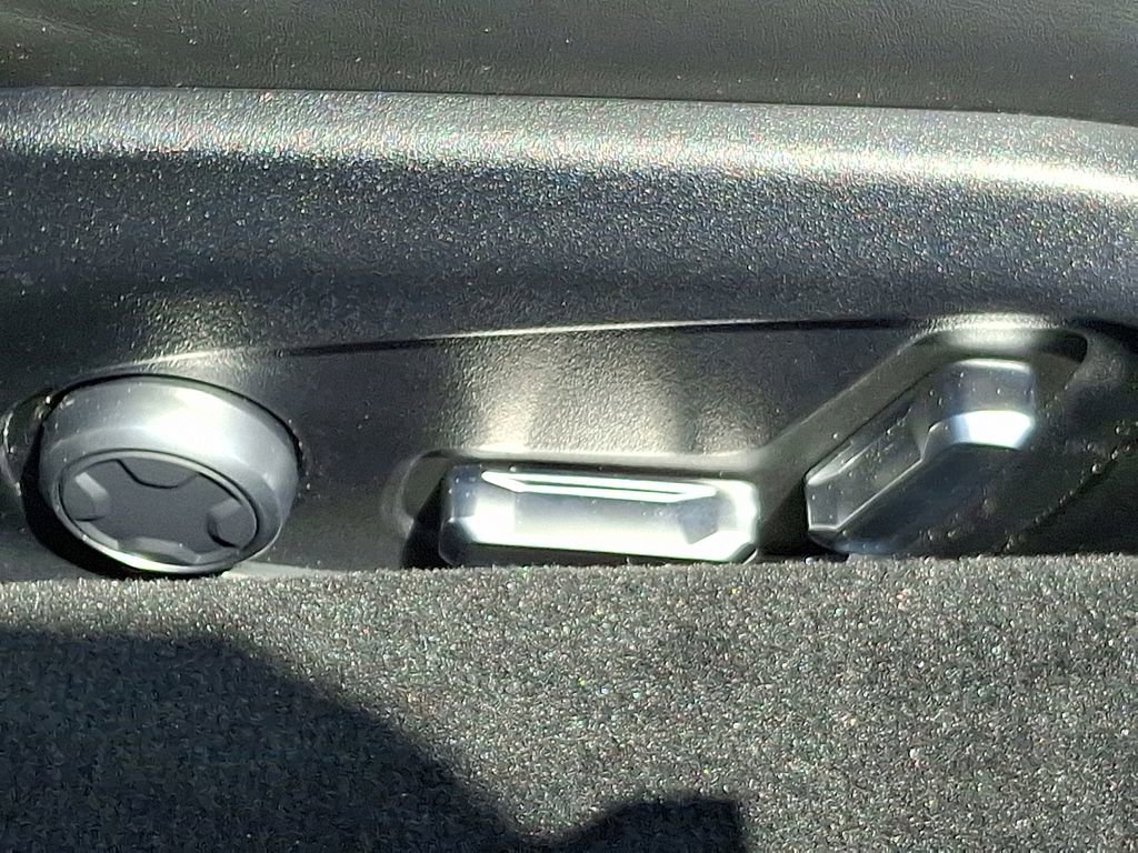 Used 2024 Lotus Emira First Edition image 30