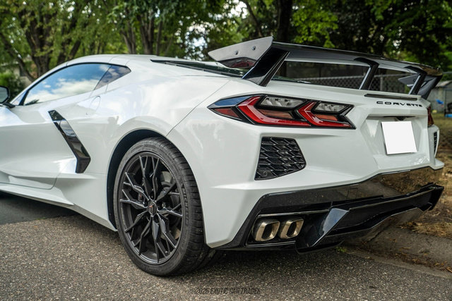 Used 2025 Chevrolet Corvette Stingray Preferred Cpe w/ Z51 Performance Package RWD image 90