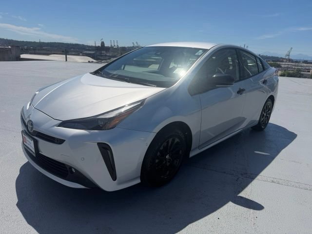 Certified 2022 Toyota Prius AWD image 11