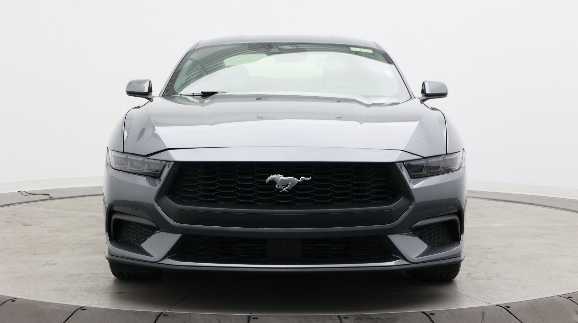 Used 2026 Ford Mustang Premium RWD image 2