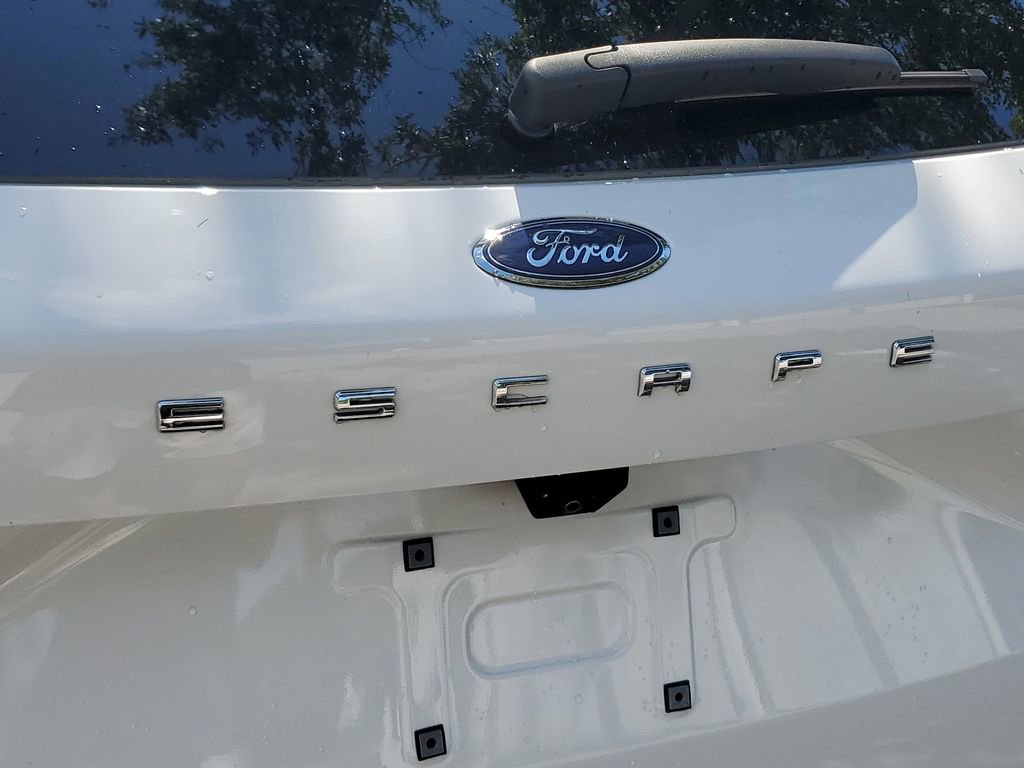 Used 2022 Ford Escape SE w/ Convenience Package FWD image 29