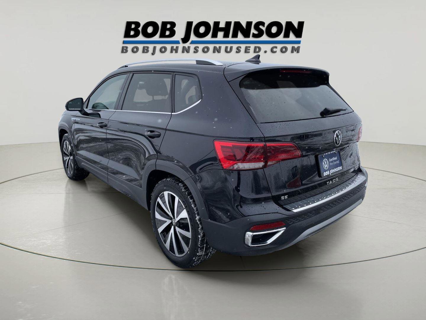 Used 2022 Volkswagen Taos SE w/ Panoramic Sunroof Package image 5