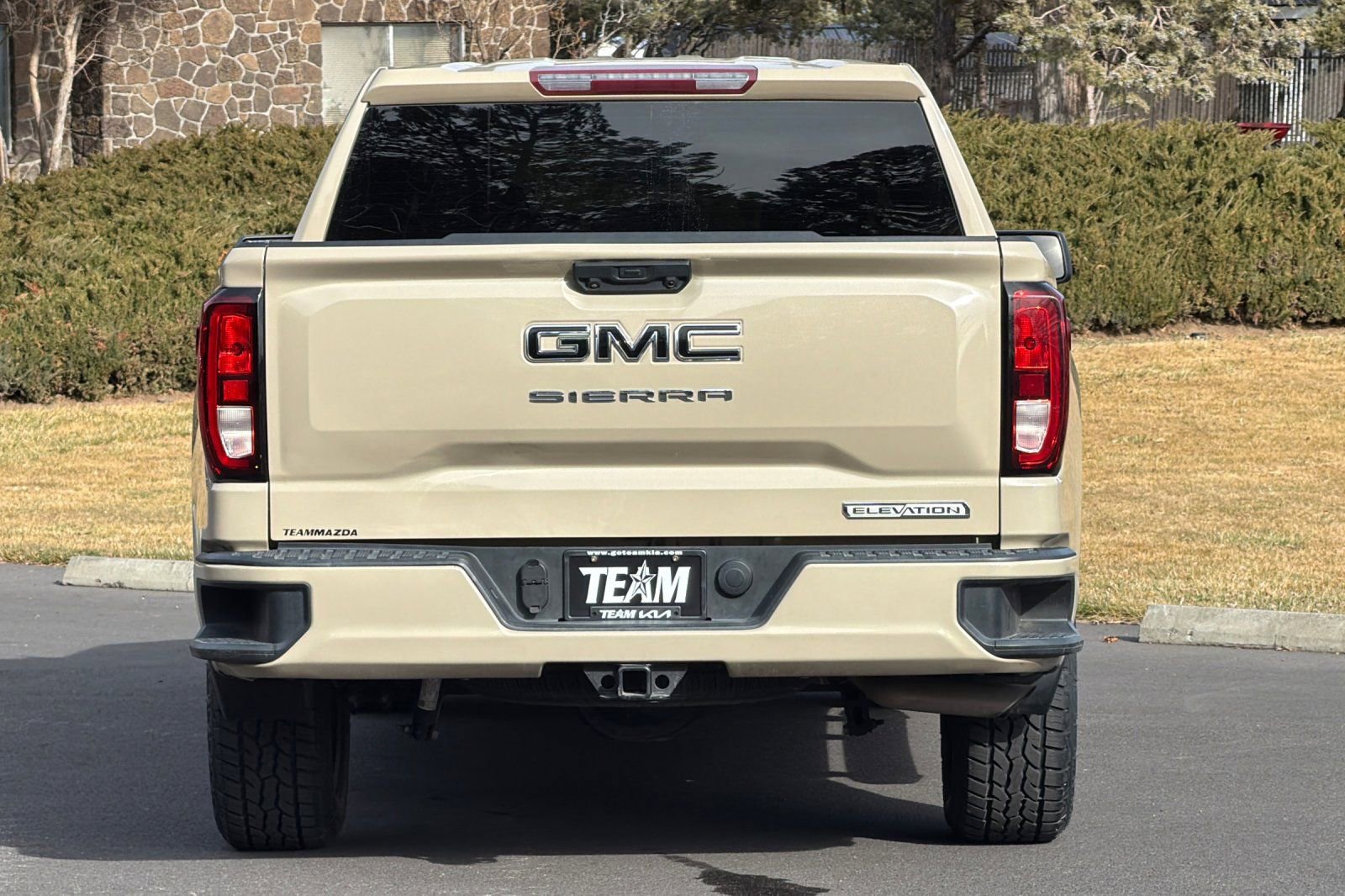 Used 2023 GMC Sierra 1500 Elevation w/ LPO, Elevation Black Package image 5