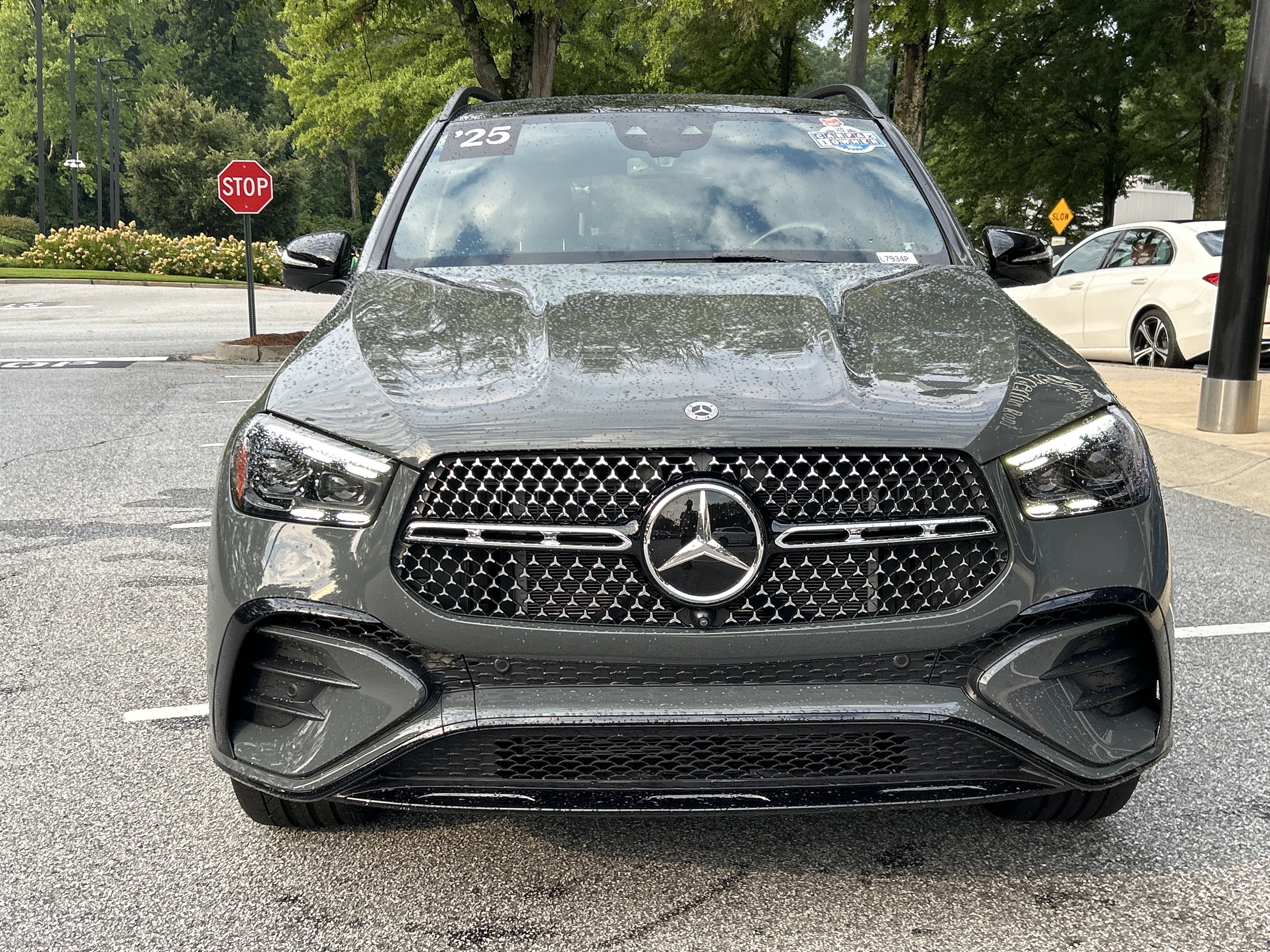 Certified 2025 Mercedes-Benz GLE 580 4MATIC image 3