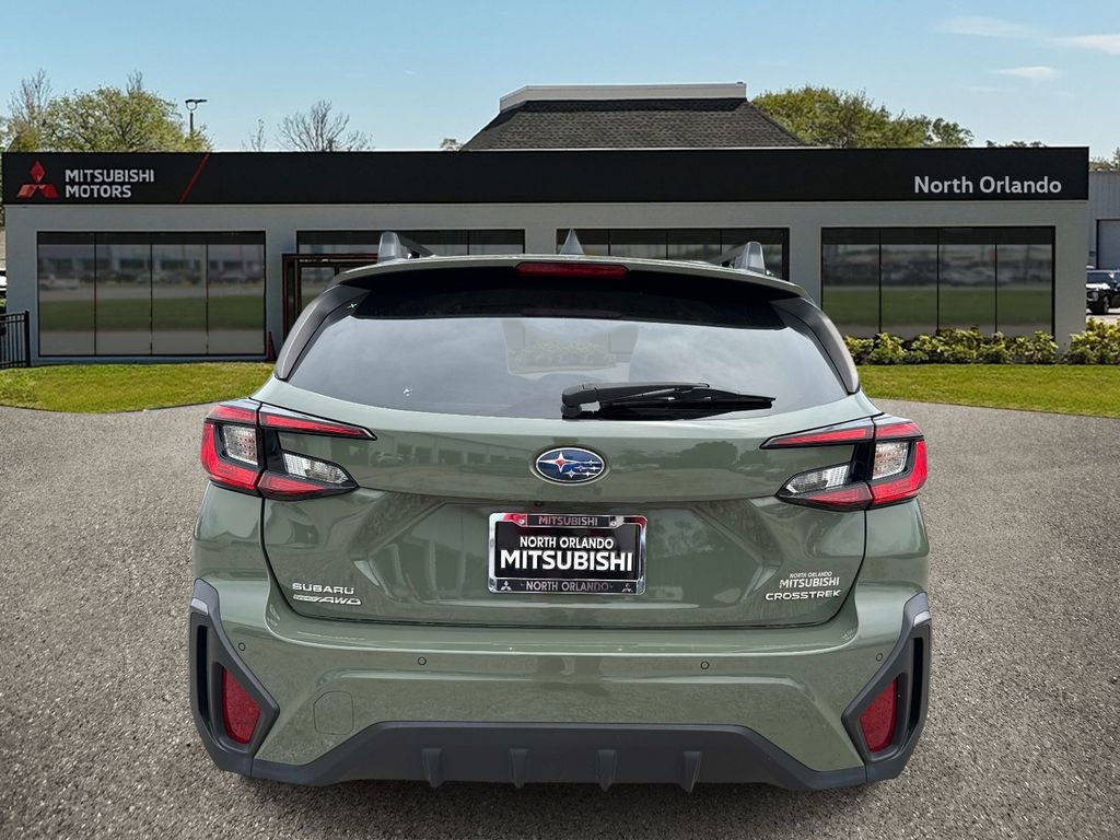 Used 2024 Subaru Crosstrek 2.5i Limited AWD/4WD image 4