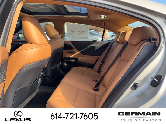 New 2025 Lexus ES 350 Luxury image 15