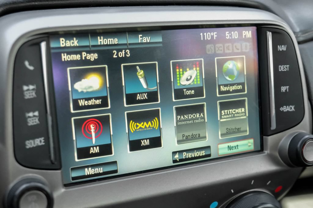 Used 2015 Chevrolet Camaro LT RWD image 29