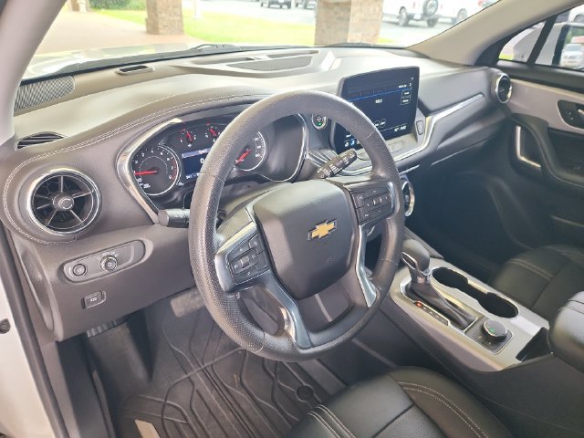 Used 2023 Chevrolet Blazer LT w/ Driver Confidence Package FWD image 10