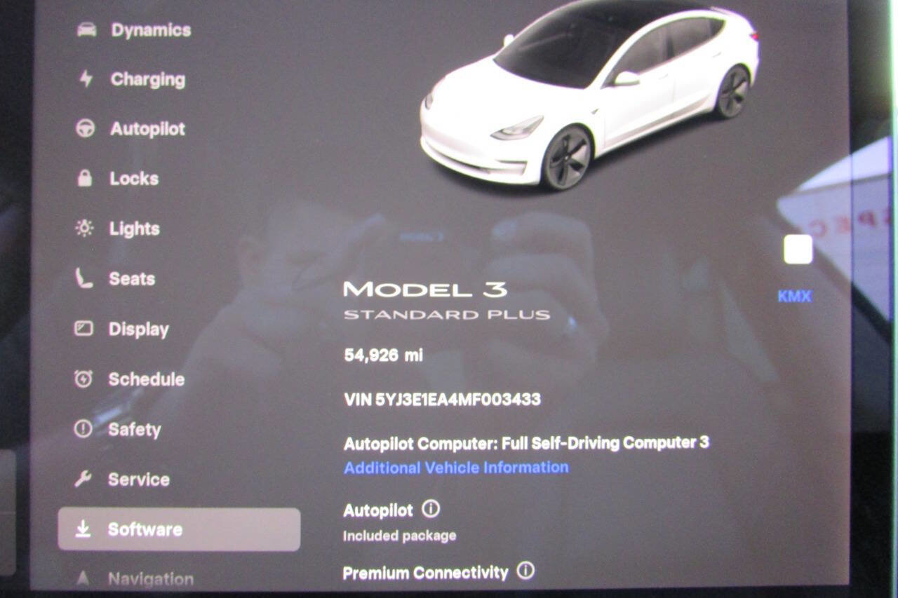 Used 2021 Tesla Model 3 Standard Range Plus image 34