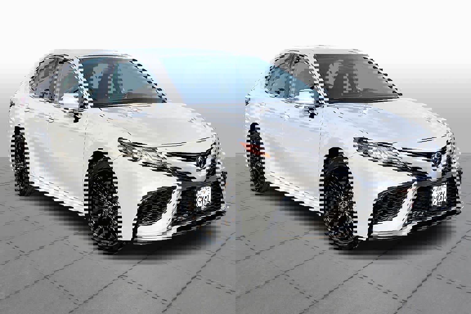 Used 2024 Toyota Camry XSE image 3