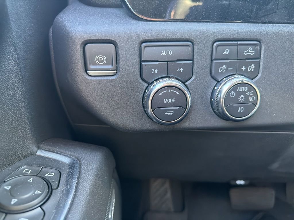 Used 2022 GMC Sierra 1500 SLT w/ SLT Premium Package image 12