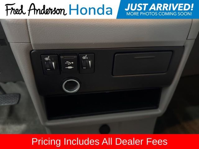 Used 2018 Toyota Sienna XLE FWD image 12