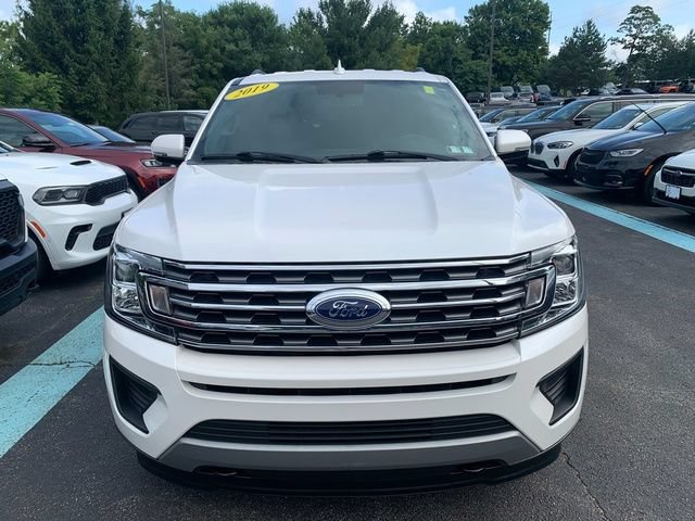 Used 2019 Ford Expedition XLT w/ Equipment Group 202A AWD/4WD image 8