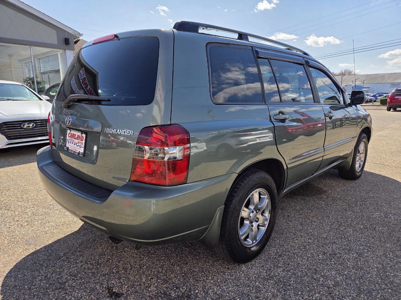 Used 2004 Toyota Highlander 2WD image 10