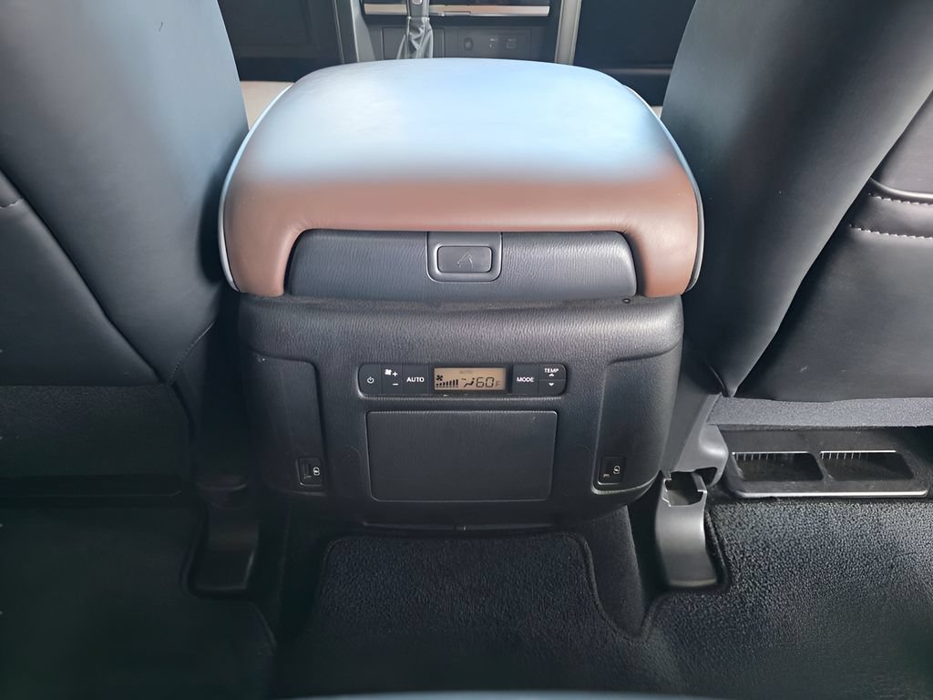 Used 2024 INFINITI QX80 Premium Select w/ Cargo Package AWD/4WD image 12