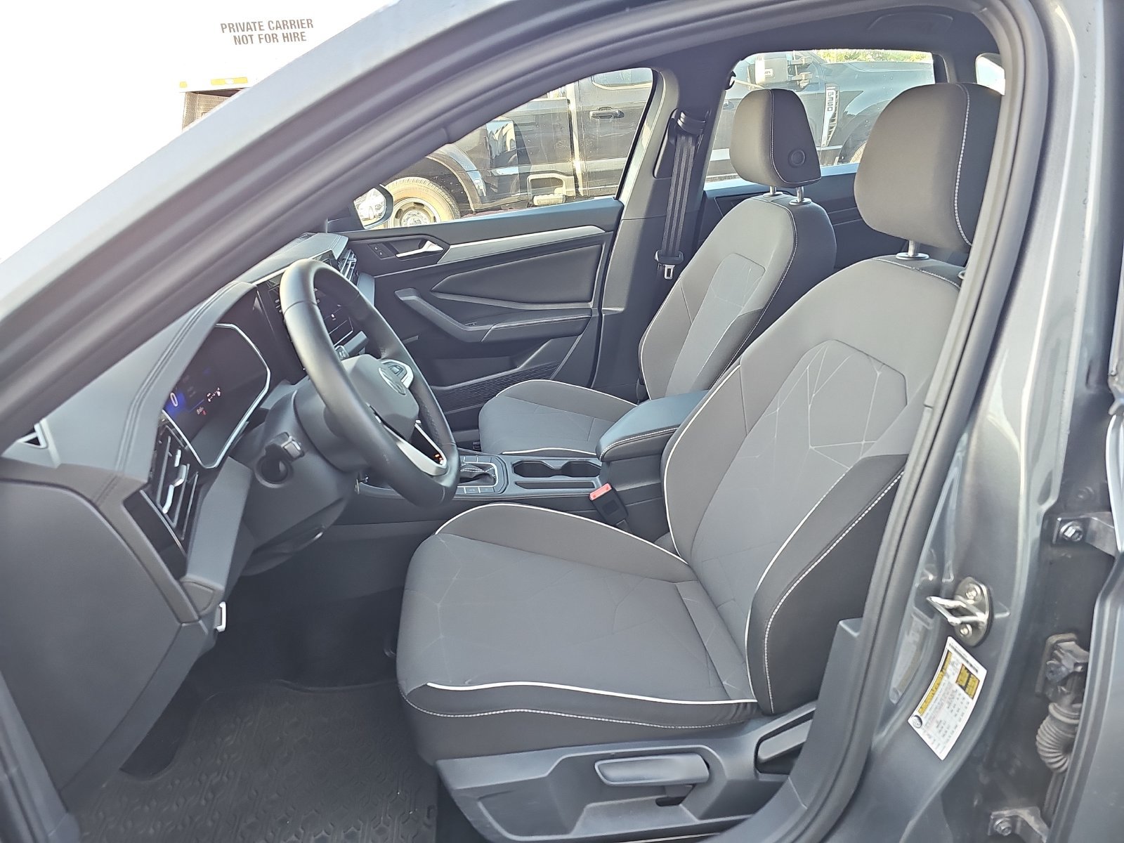 Used 2025 Volkswagen Jetta Sport FWD image 16
