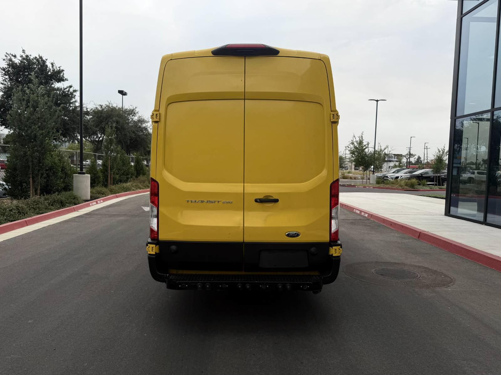 Used 2022 Ford Transit 250 148 High Roof Extended w/ Parcel Delivery Package RWD image 8