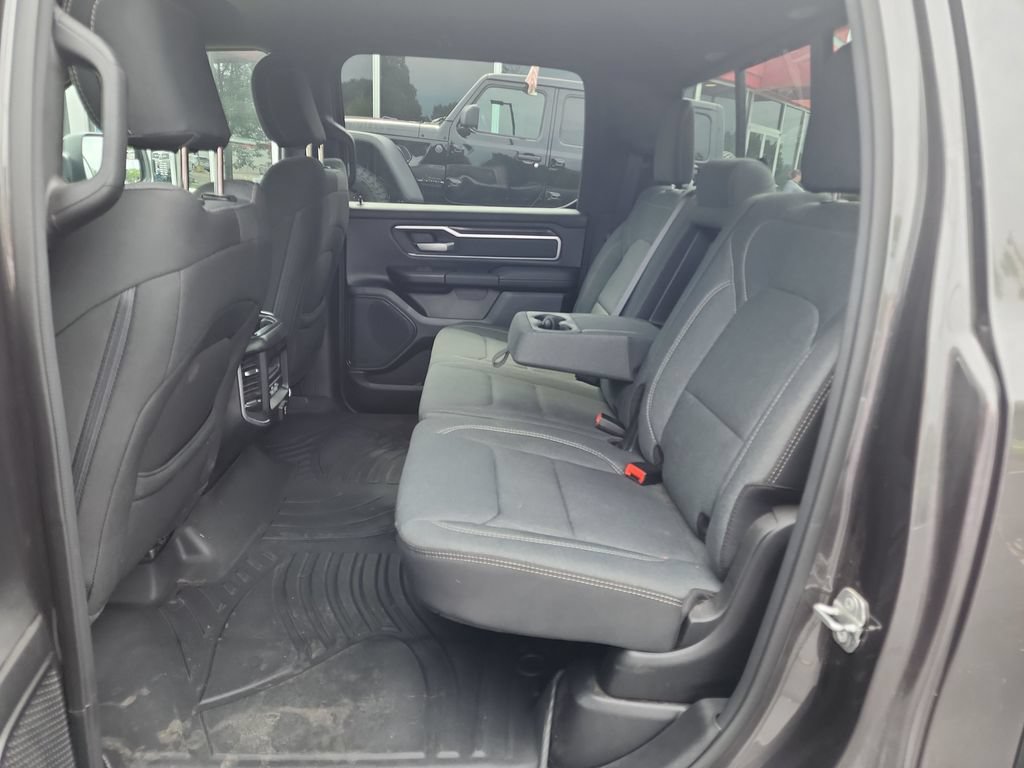 Used 2022 RAM 1500 Big Horn AWD/4WD image 28