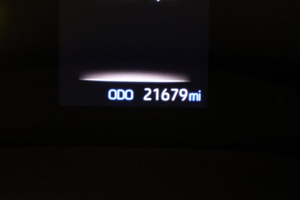 Certified 2024 Toyota Sienna XSE FWD image 24