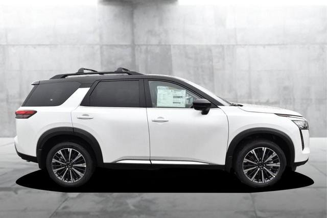 New 2026 Nissan Pathfinder Platinum image 5