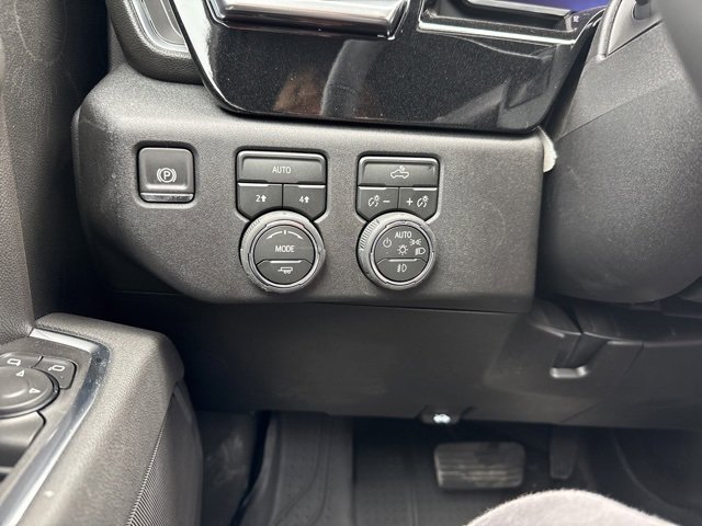 New 2026 Chevrolet Silverado 1500 LT w/ LPO, Dark Essentials Package image 21