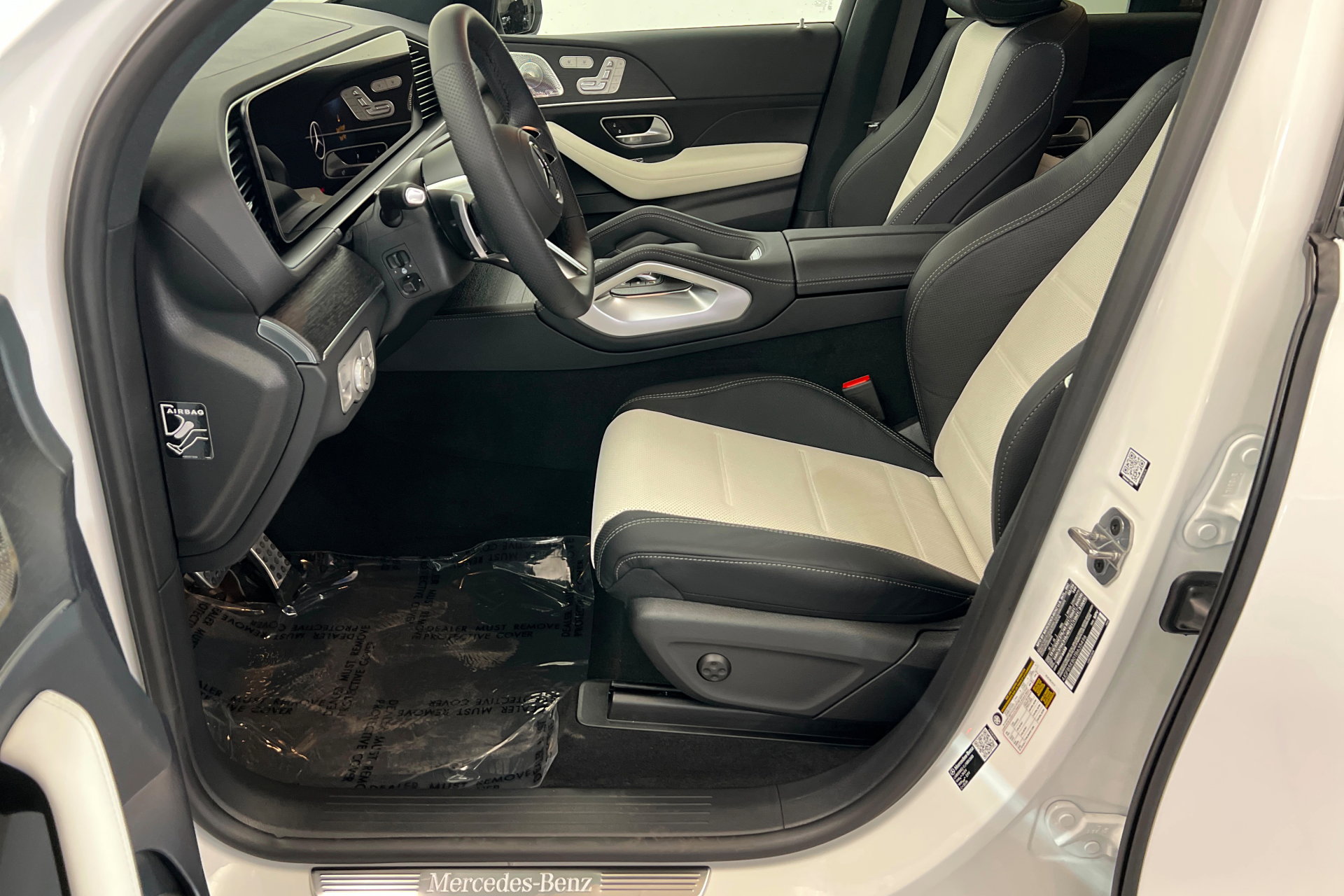 New 2026 Mercedes-Benz GLE 450 4MATIC image 17