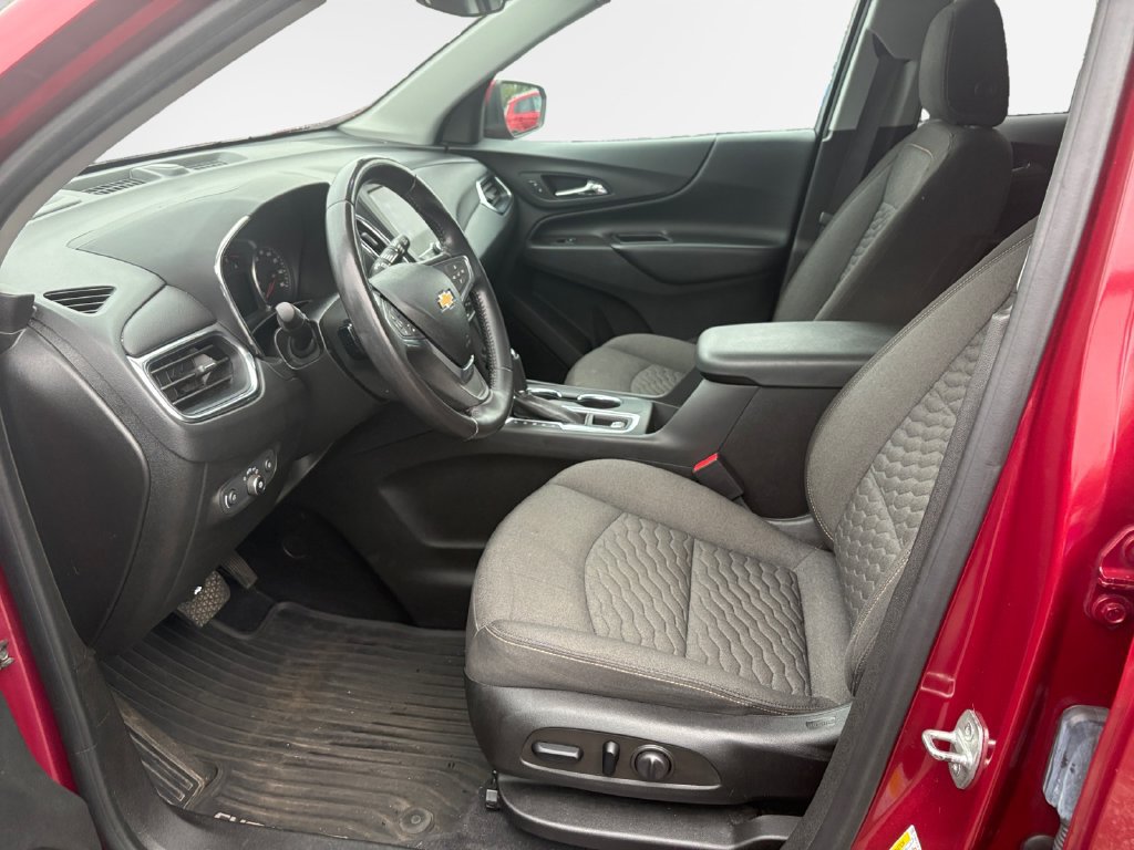 Used 2021 Chevrolet Equinox LT AWD/4WD image 12