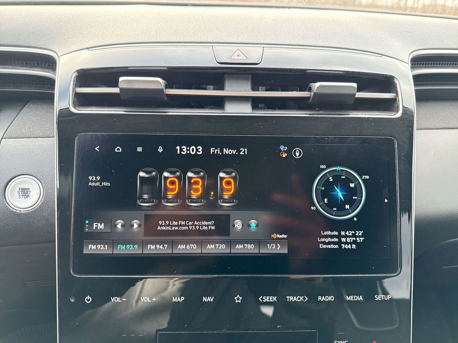 Certified 2022 Hyundai Tucson Limited image 17