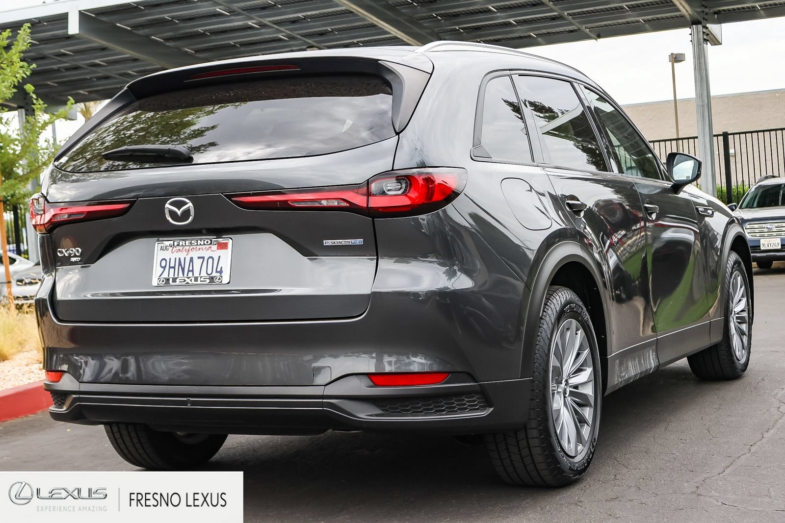Used 2024 MAZDA CX-90 Plug-In Hybrid w/ Preferred AWD/4WD image 6