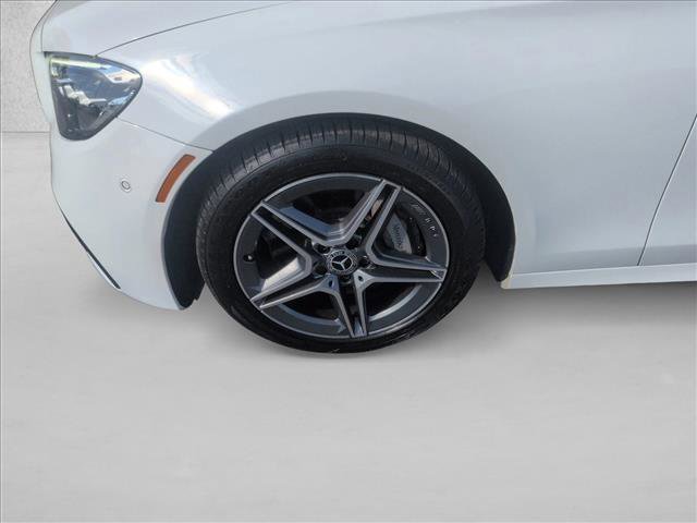 Used 2023 Mercedes-Benz E 350 4MATIC Sedan image 25