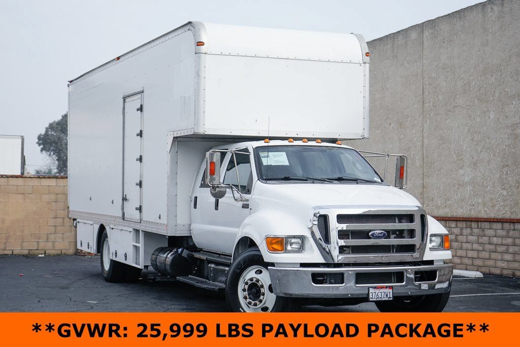Used 2015 Ford F650 2WD Crew Cab Super Duty image 2