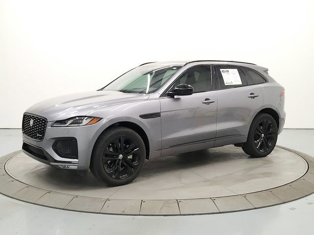 Used 2025 Jaguar F-PACE R-Dynamic S image 3