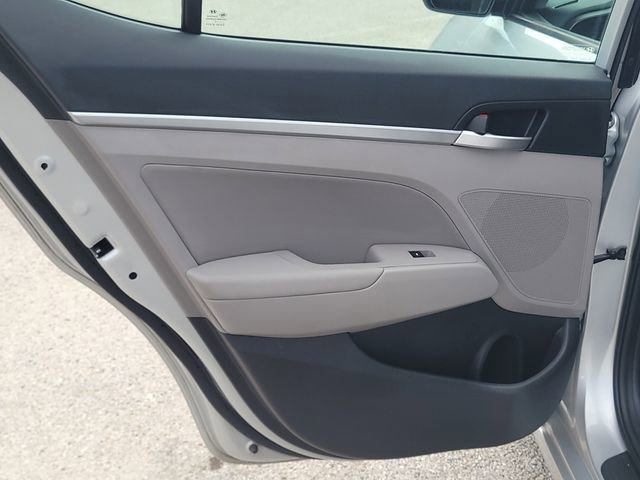 Used 2020 Hyundai Elantra SEL FWD image 11
