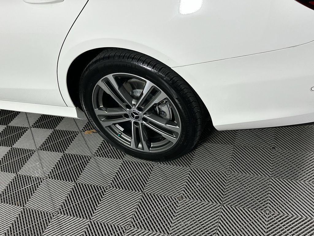 Used 2021 Mercedes-Benz E 350 4MATIC Sedan image 40