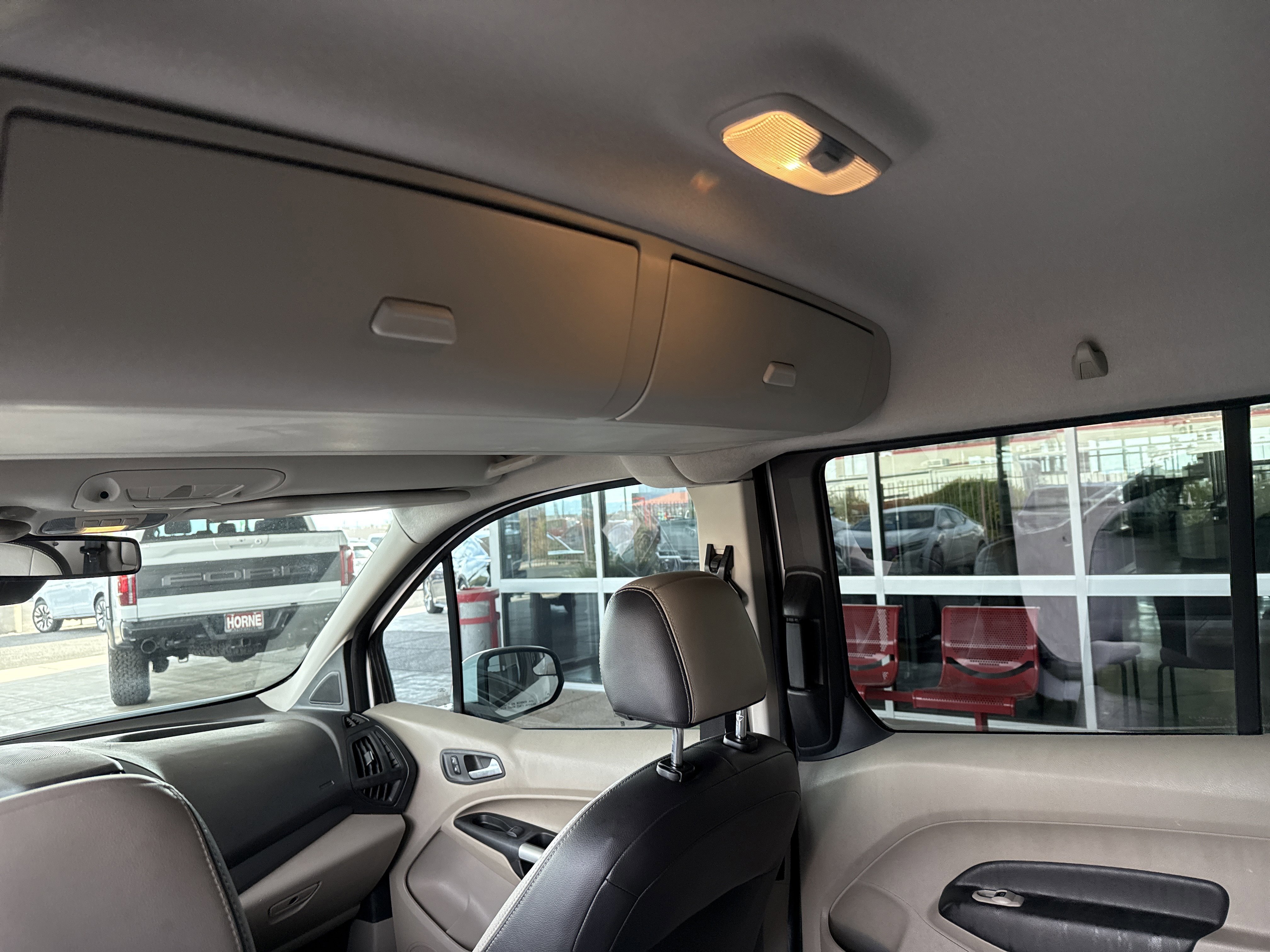 Used 2015 Ford Transit Connect Titanium image 11