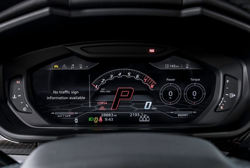 Used 2022 Lamborghini Urus image 18