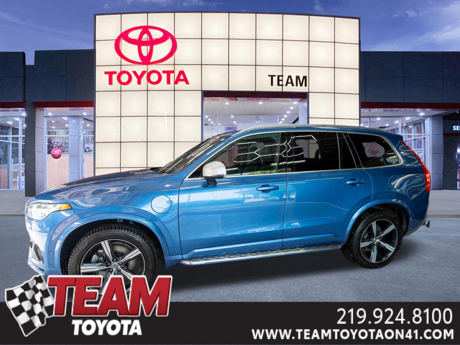 Used 2018 Volvo XC90 T8 R-Design w/ Convenience Package AWD/4WD image 1