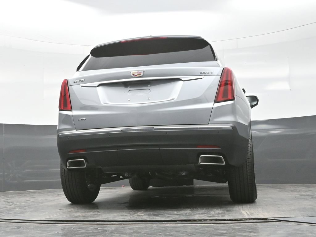New 2026 Cadillac XT5 Luxury w/ LPO, Floor Liner Package AWD/4WD image 24