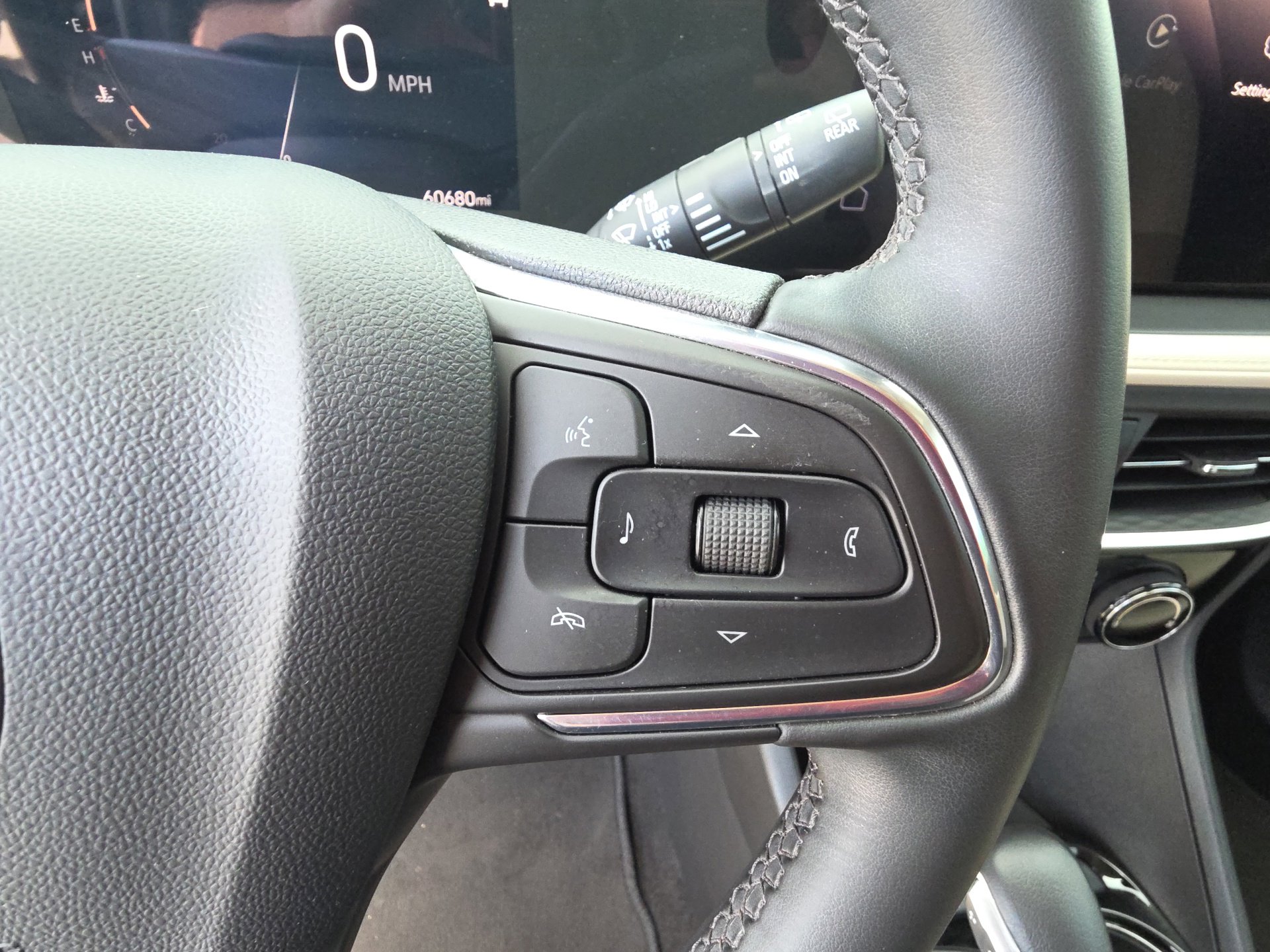 Certified 2024 Buick Encore GX Sport Touring FWD image 19