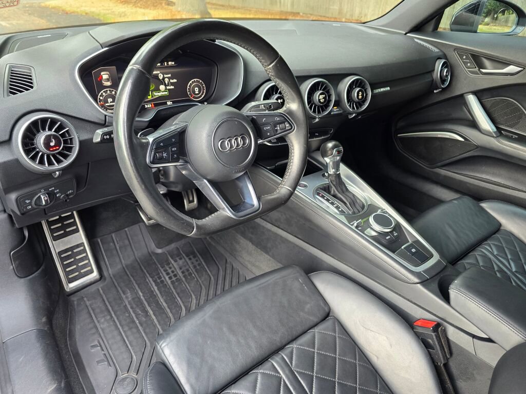 Used 2017 Audi TT 2.0T w/ Technology Package image 23