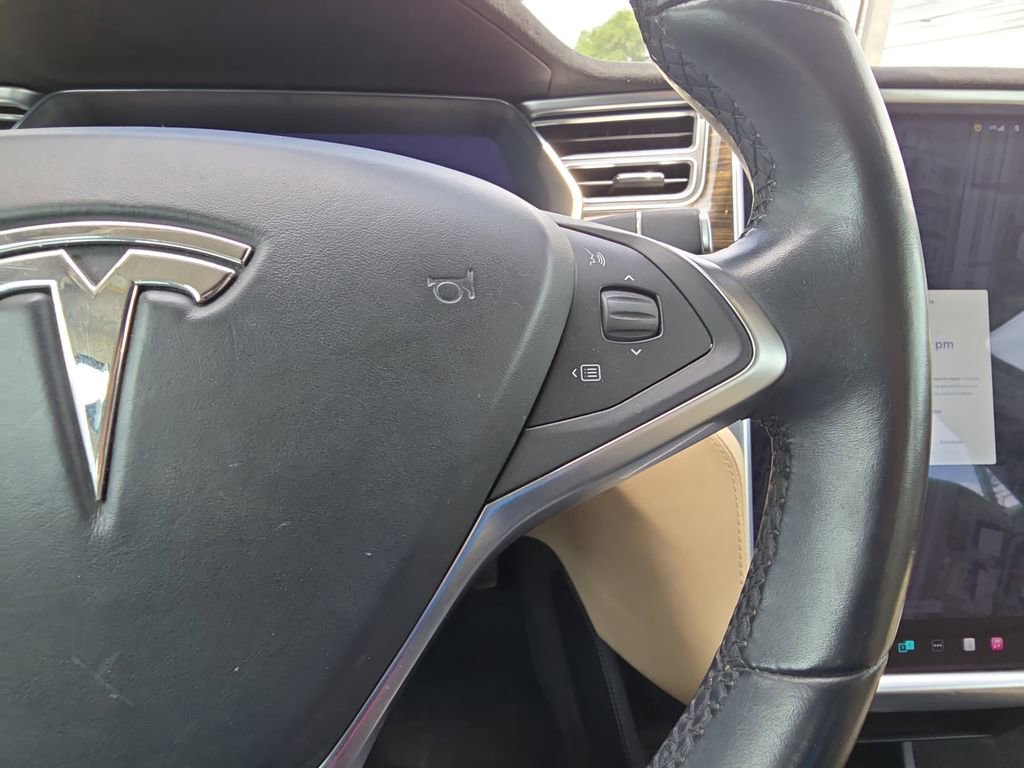 Used 2016 Tesla Model S 90D image 18