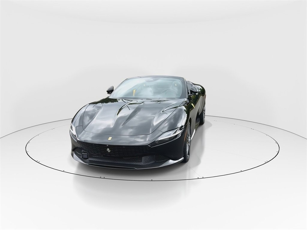 Used 2025 Ferrari Roma Spider image 3