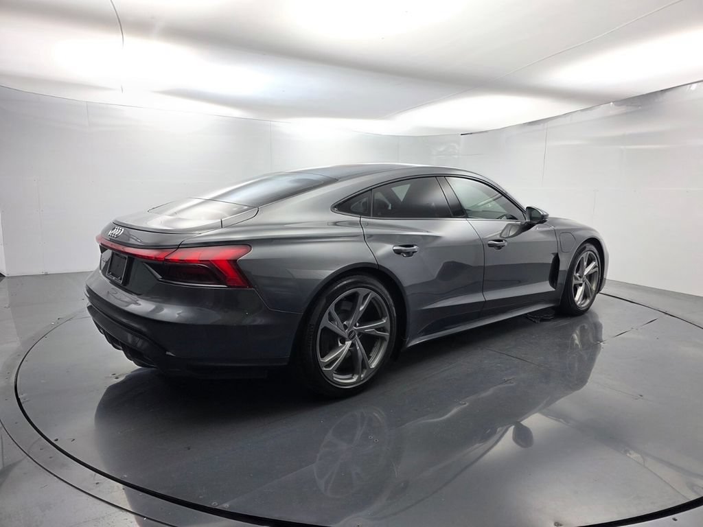 Used 2023 Audi e-tron GT Premium Plus AWD/4WD image 4