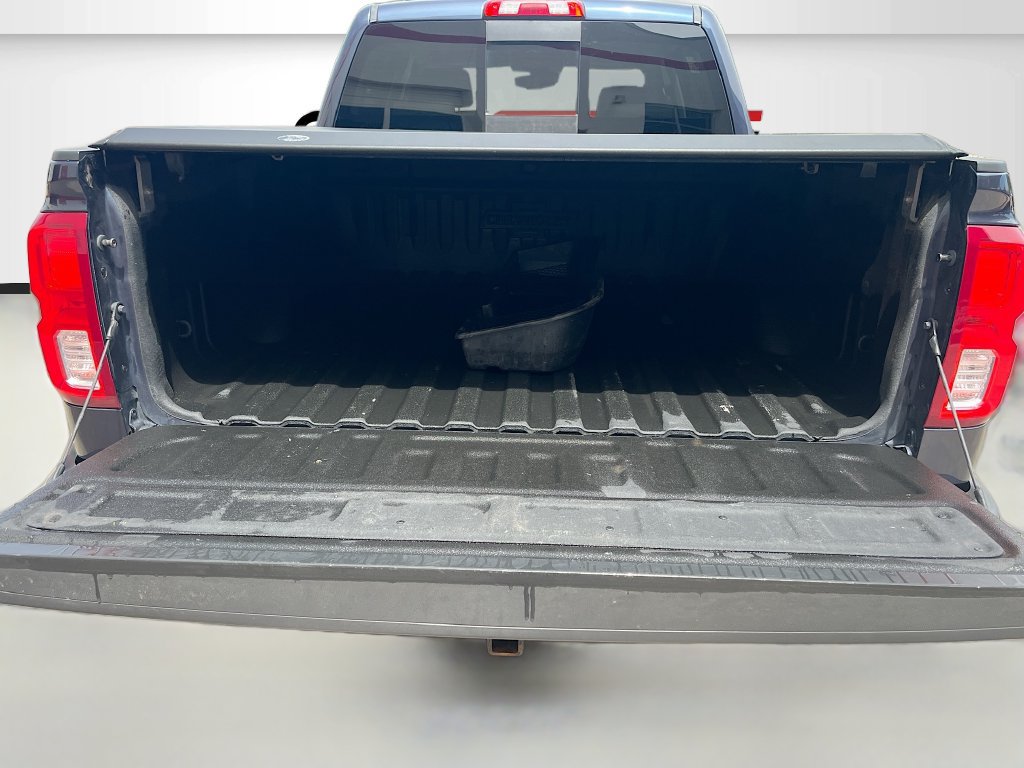 Used 2018 Chevrolet Silverado 1500 LTZ Z71 w/ Centennial Edition AWD/4WD image 25