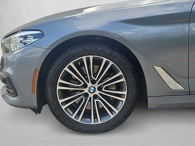 Used 2018 BMW 530i RWD image 16