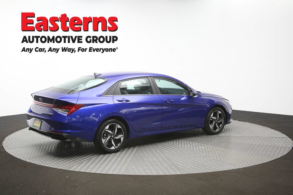Used 2023 Hyundai Elantra Limited w/ Preferred Accessory Package FWD image 44