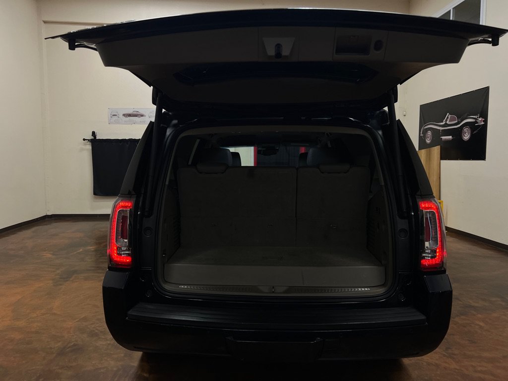 Used 2019 GMC Yukon SLT w/ Premium Edition RWD image 28