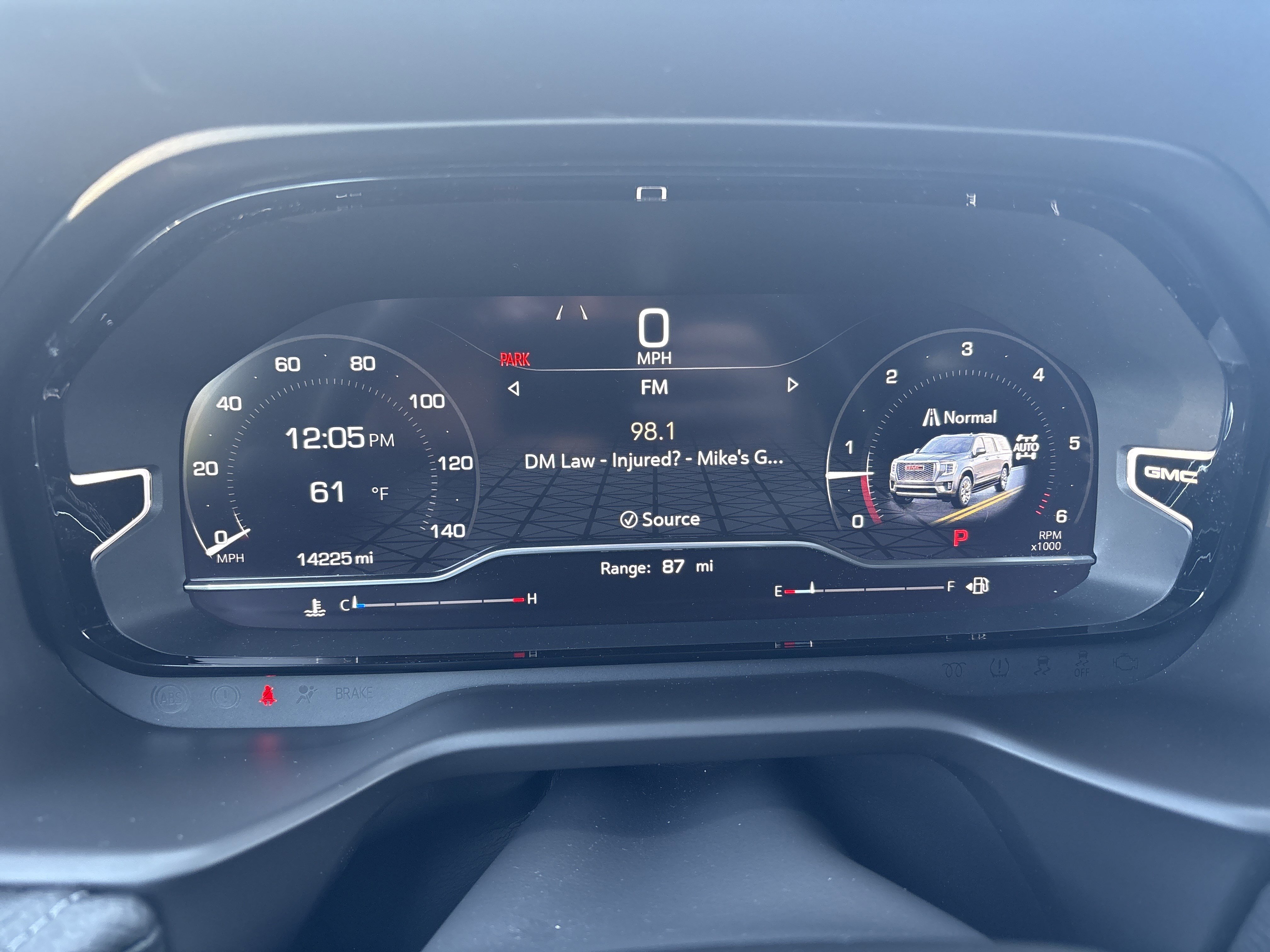 Used 2024 GMC Yukon Denali AWD/4WD image 21
